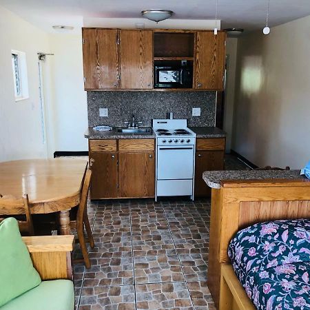 Motel Ebb Tide St. Pete Beach Esterno foto