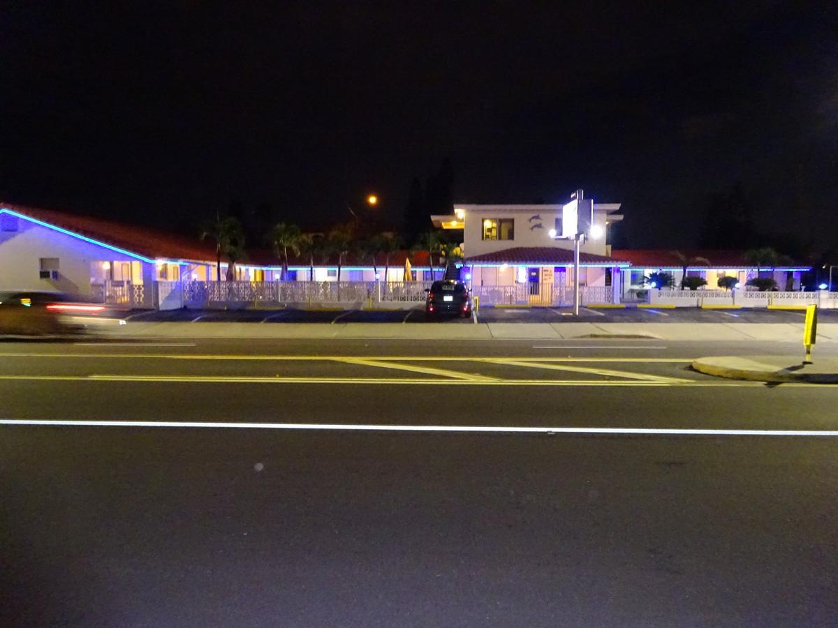 Motel Ebb Tide St. Pete Beach Esterno foto