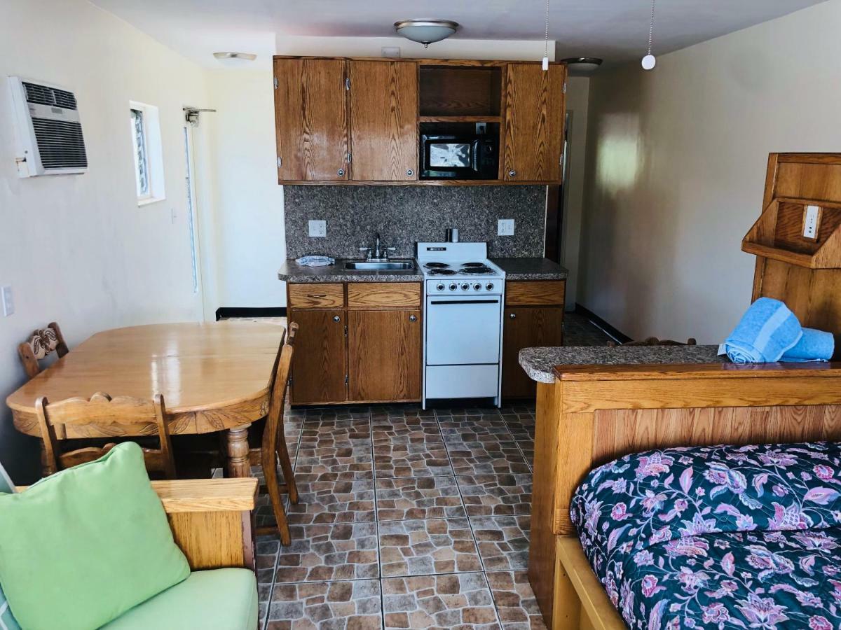 Motel Ebb Tide St. Pete Beach Esterno foto